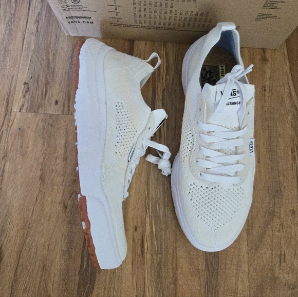 Vans Shoes - Vans Ultrarange Vr3 Women Size 9.5 White Ecocush 032026
